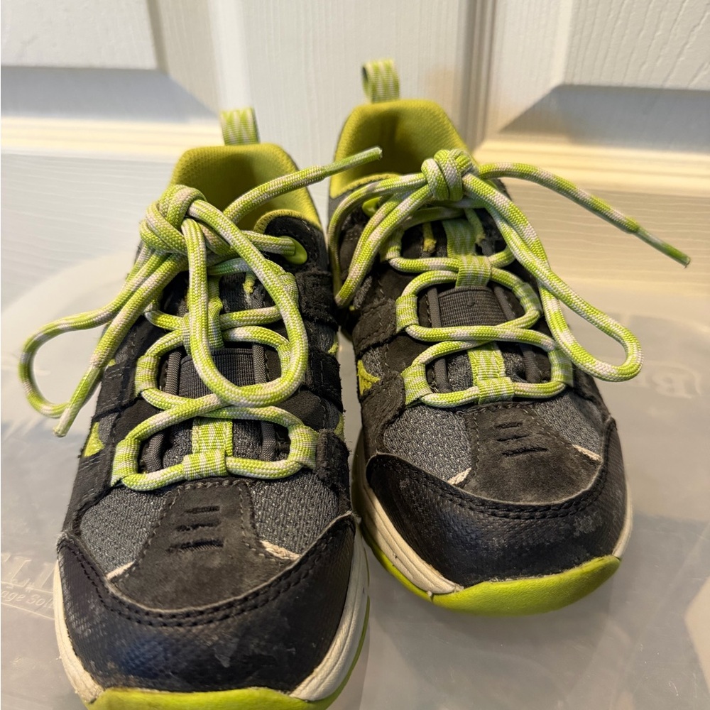 L.L.B Kids' Trail Model Hikers, Low boys shoes,Size 12 , green